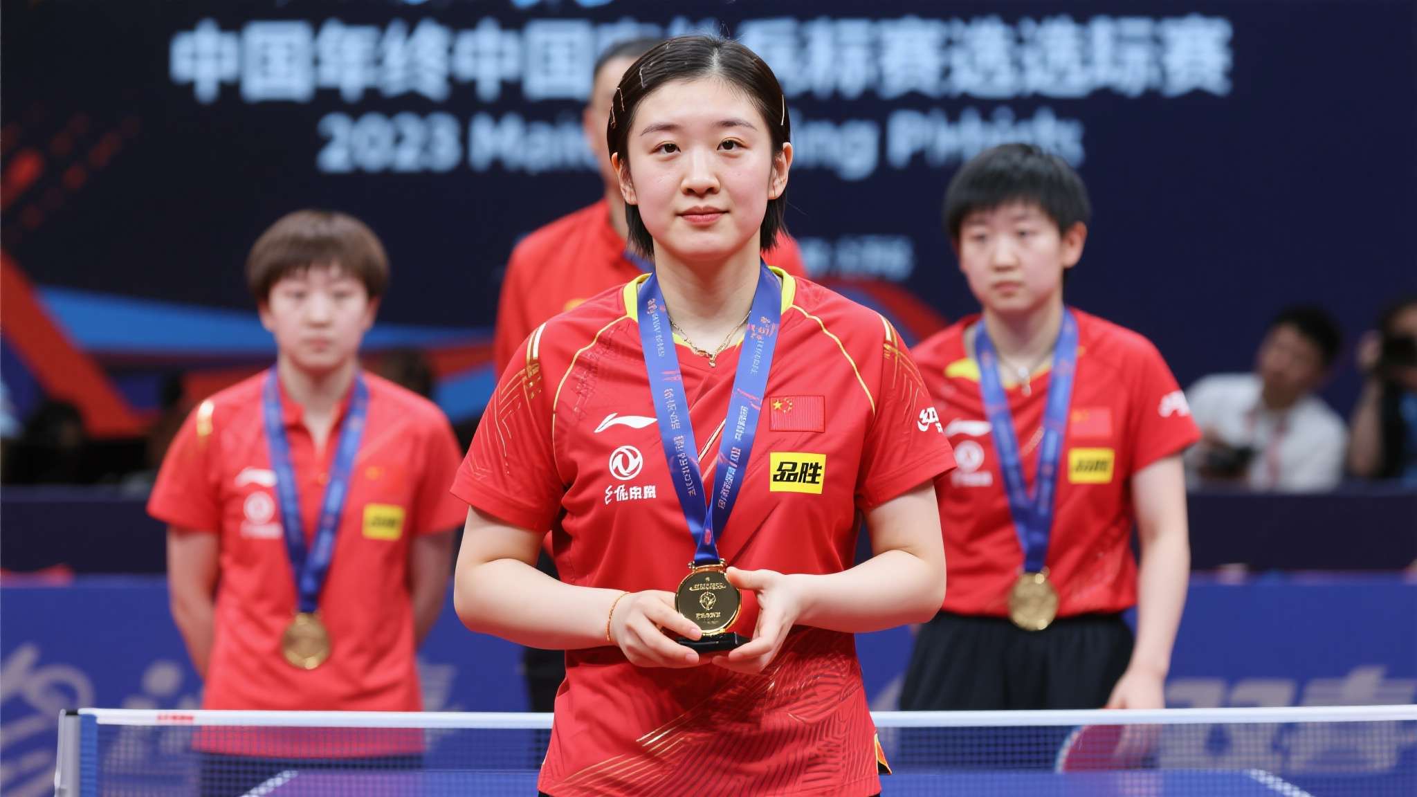 20岁新疆女子荣获全国选美大赛冠军 中国乒乓球队一向以人才济济著称 每逢大赛临近 种子名额和最终名单的归属总引发球迷